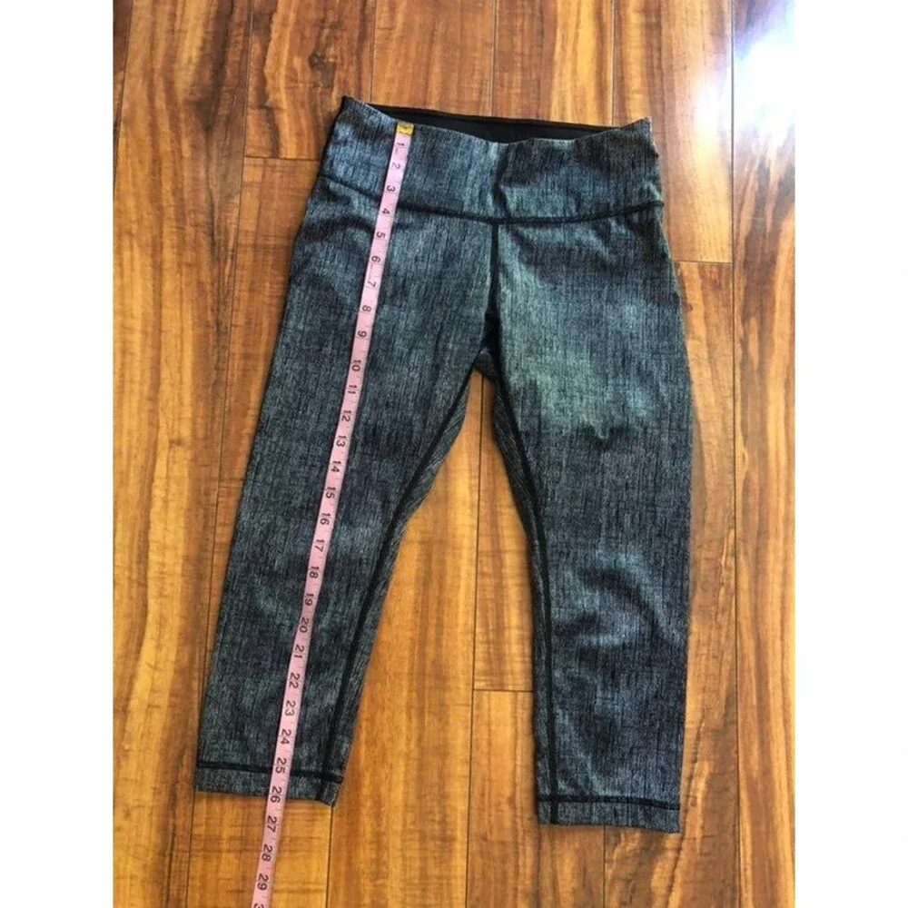 Lululemon Cropped Leggings